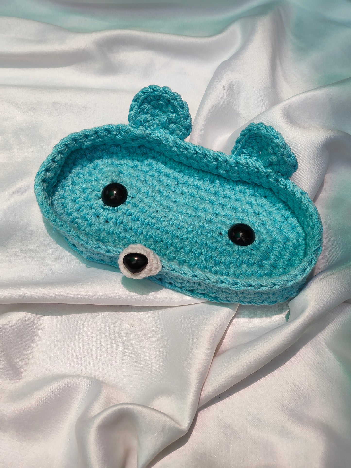 Bear With Me – Crochet Specs Stand