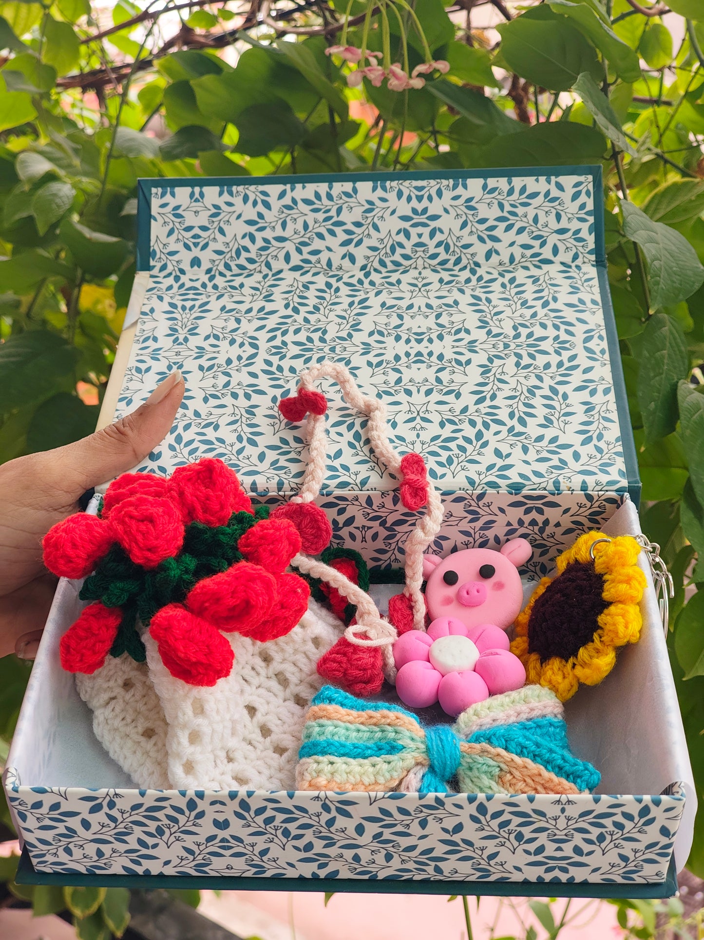 Bandhan Box – A Handmade Rakhi Gift for Her