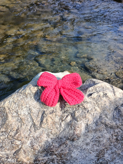 crochet bow red hair clip 