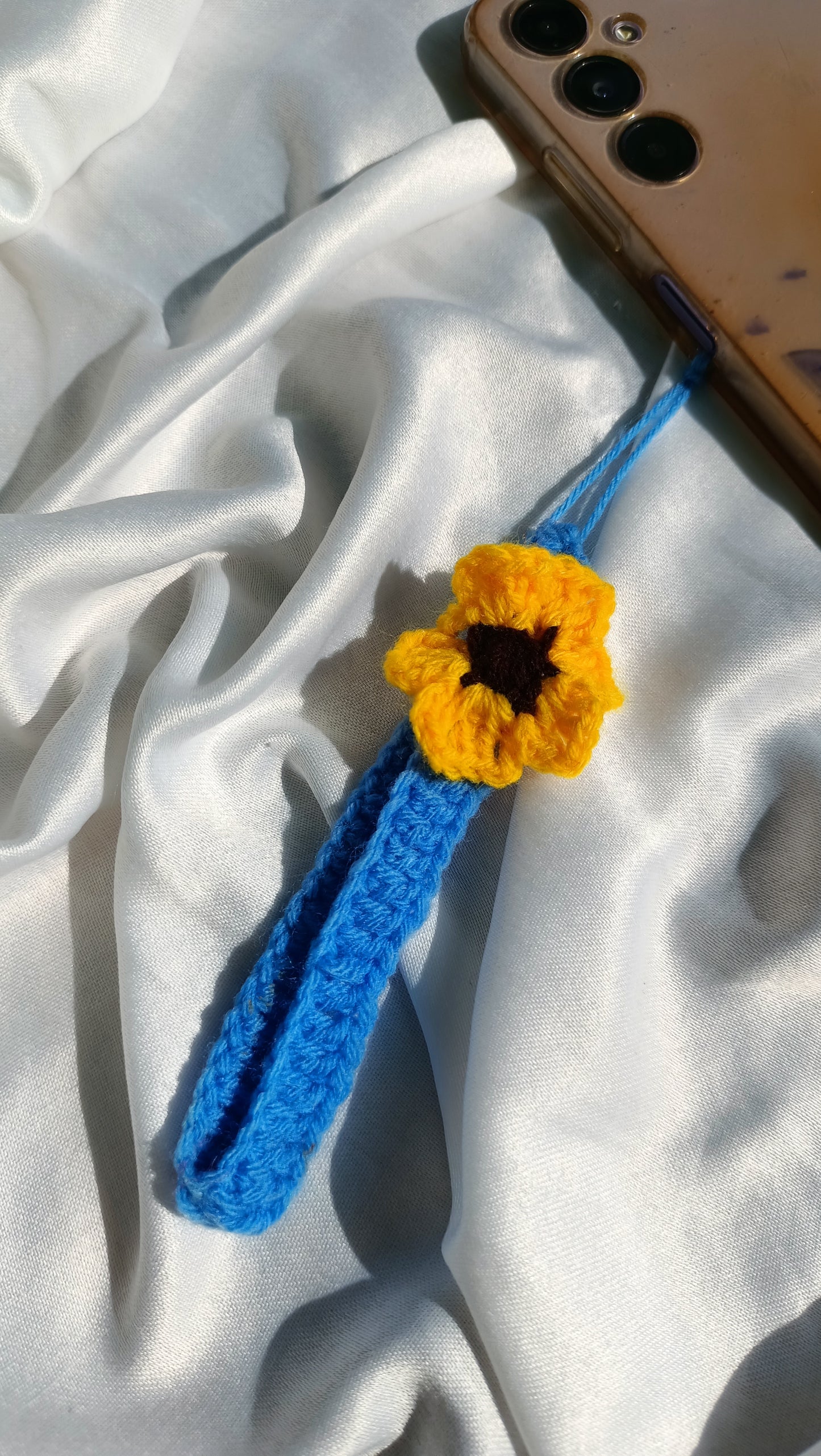 Phone Charm – Sunflower Edition