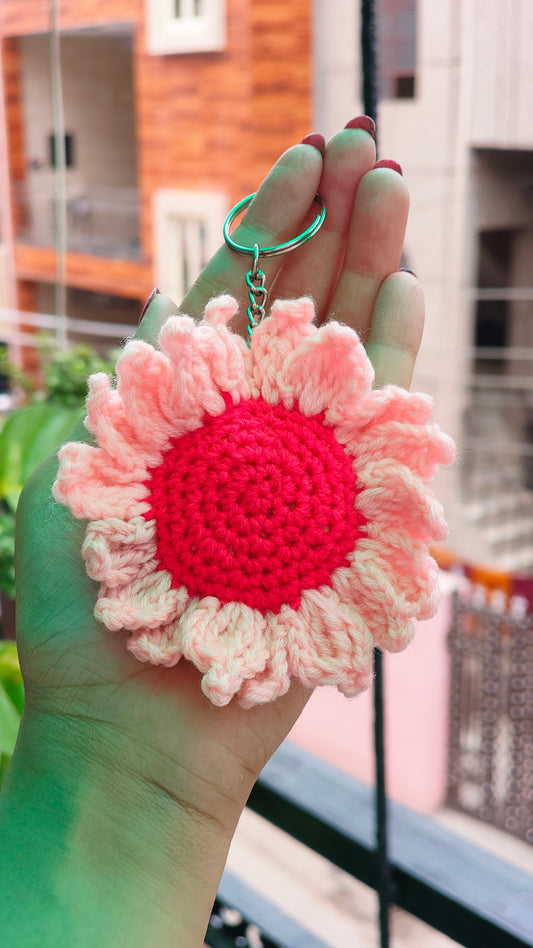 Love In Air Crochet Flower Keychain