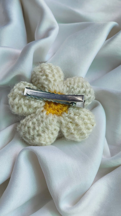 White Daisy Hair Clip