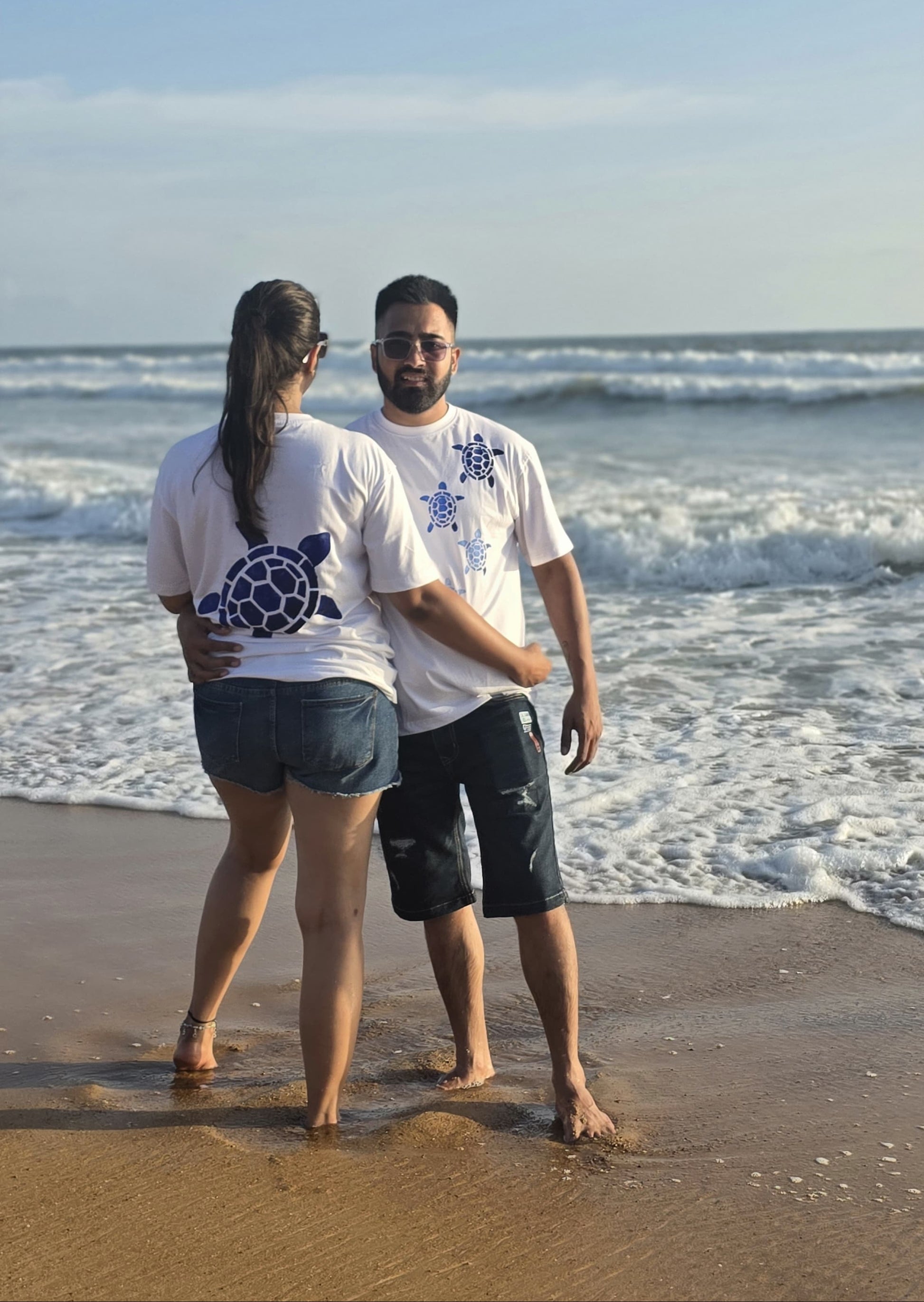 Hand-painted sea turtle oversized t-shirt made from 100% premium cotton with front and back artwork.