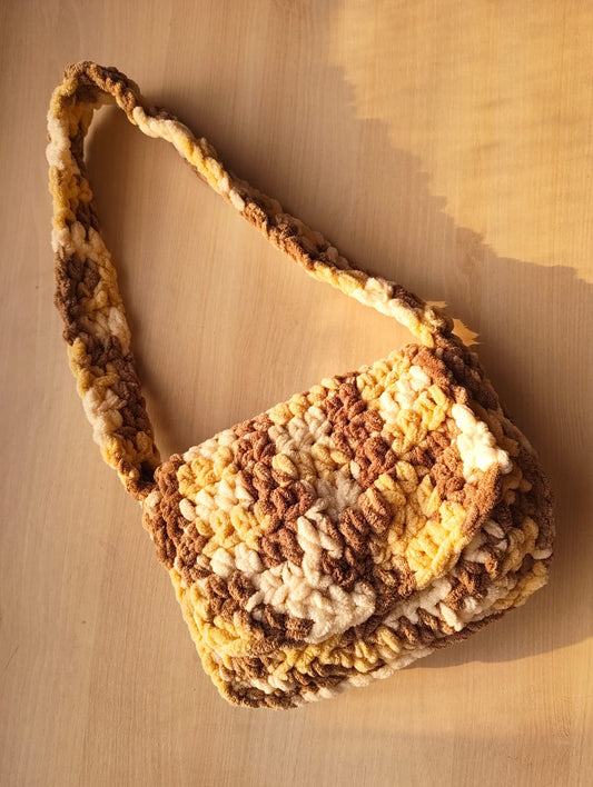 crochet handbag