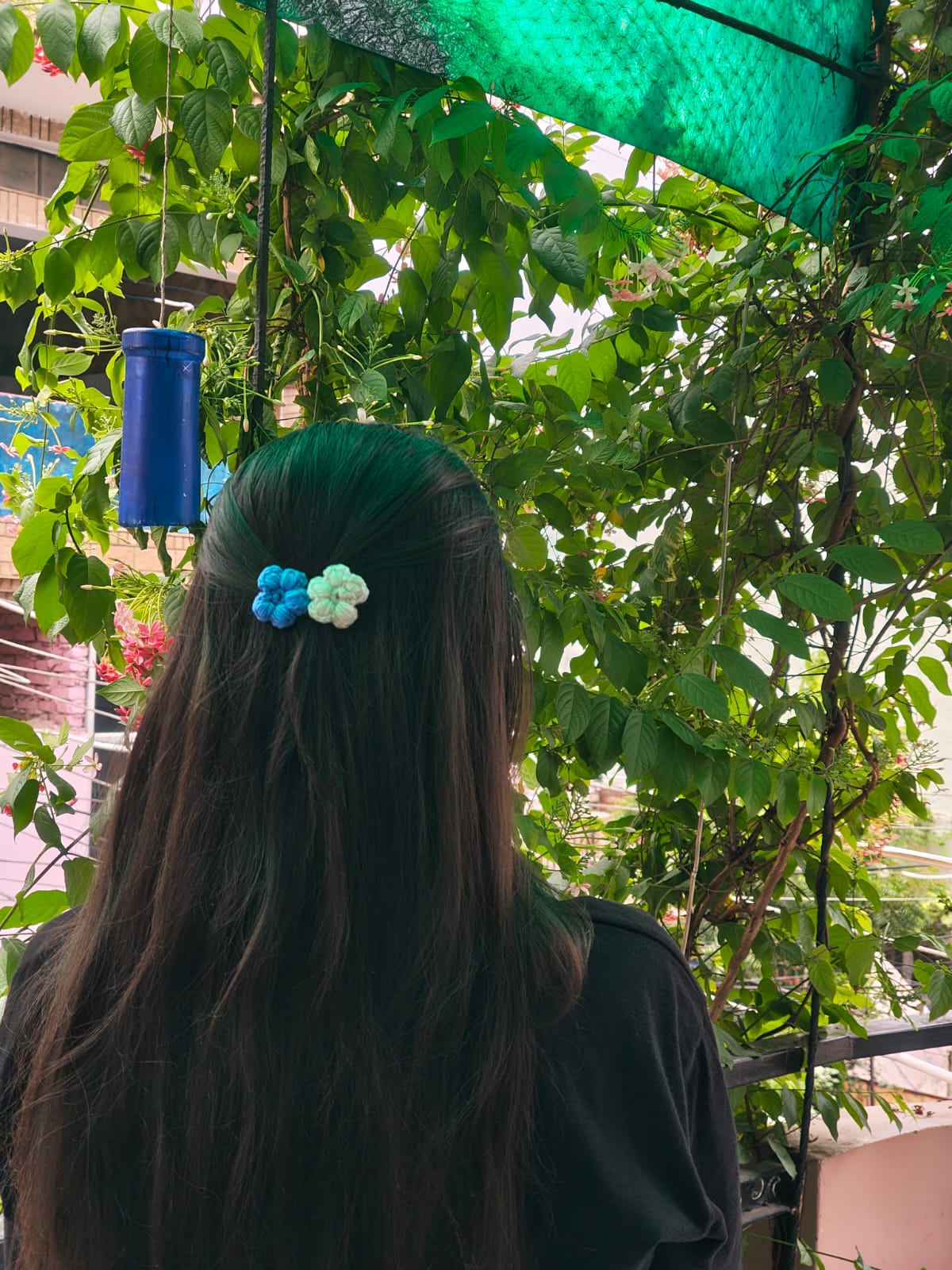 Handmade Crochet Flower Hair Clips – Pack of 2  🌸