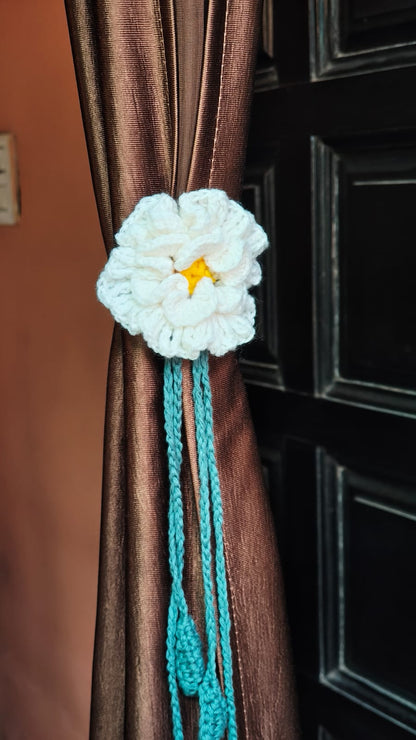 White daisy handmade crochet curtain tie, delicate floral yarn holdback India
